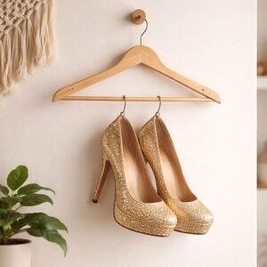 🛍️ Gold rhinestone glitter platform slip on stiletto high heel pumps size 7.5